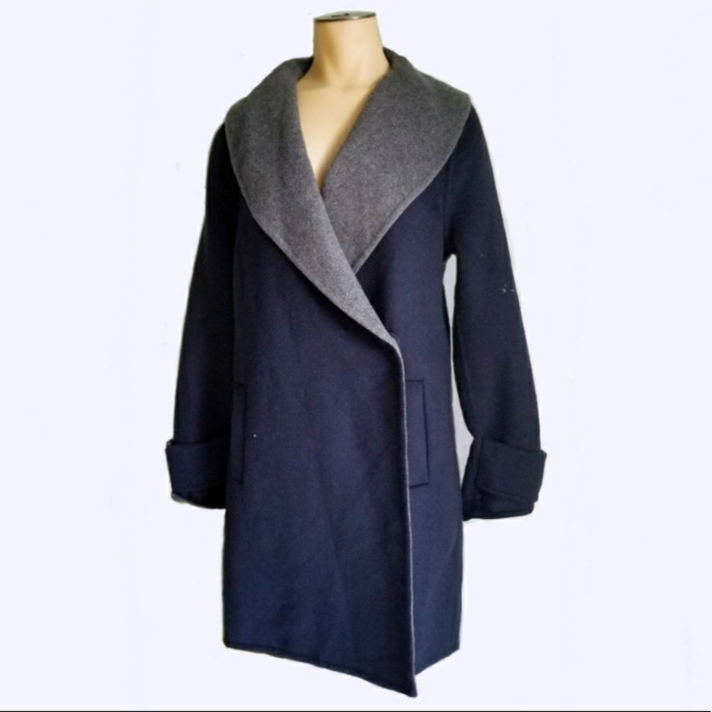 Tahari - Winter Jacket - Size M - NWT